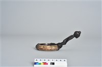 木雕人像石質臂環藏品圖，第15張